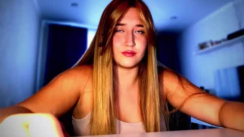 Snapshot of melissalii chatting on October 10, 2025, 12:26 pm melissalii online show from October 10, 2025, 12:26 pm