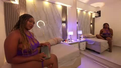 Snapshot of melissawilson_ chatting on July 15, 2026, 1:05 pm Meli online show from July 15, 2026, 1:05 pm