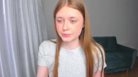 Snapshot of melissssa_bloom chatting on March 1, 2026, 5:04 pm Melissa online show from March 1, 2026, 5:04 pm