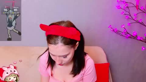 mellhyees online show from April 9, 2026, 5:51 pm