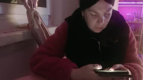 Melli online show from January 7, 2026, 8:22 pm