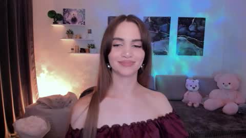 Snapshot of mellifluoustess chatting on September 17, 2025, 9:16 pm Tessa online show from September 17, 2025, 9:16 pm