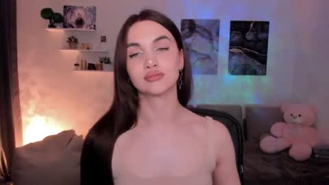 Tessa online show from May 10, 2026, 10:26 pm