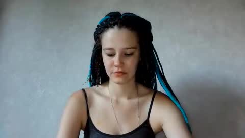 Mellisa online show from May 22, 2026, 8:42 am