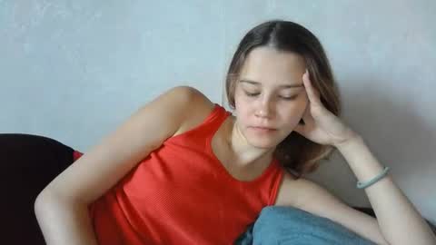 Mellisa online show from June 17, 2026, 8:28 am