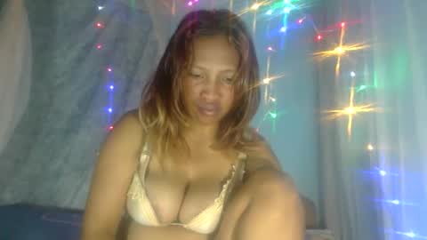 Snapshot of mellissia02 chatting on December 8, 2024, 4:46 am mellissa online show from December 8, 2024, 4:46 am