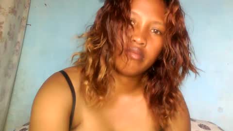 Snapshot of mellissia02 chatting on February 11, 2025, 5:05 am mellissa online show from February 11, 2025, 5:05 am