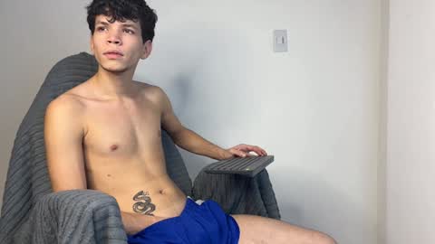 Snapshot of melo_twink chatting on January 26, 2025, 6:17 am Melo online show from January 26, 2025, 6:17 am