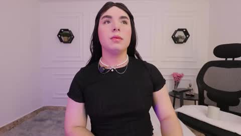 Snapshot of meloddysky chatting on November 10, 2025, 7:13 pm Meloddy online show from November 10, 2025, 7:13 pm