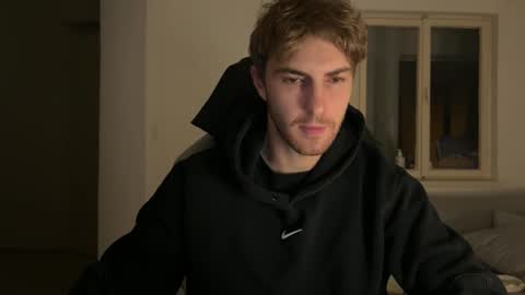 Melodicass online show from November 13, 2025, 11:03 pm