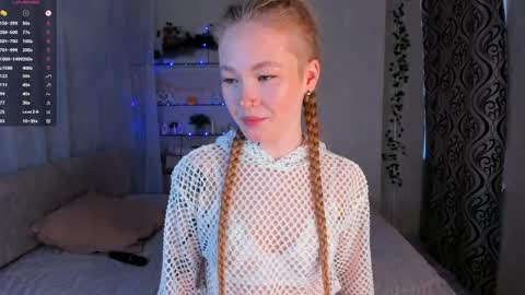 Snapshot of melodievejar chatting on March 31, 2026, 4:24 am melodievejar online show from March 31, 2026, 4:24 am