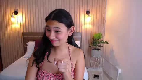 Melody  online show from December 11, 2024, 3:26 pm