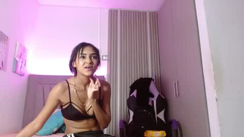 melody_mercy online show from January 23, 2025, 6:14 pm