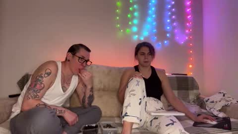 melody_song online show from January 14, 2026, 11:49 am