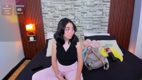 Snapshot of melody_velvet chatting on September 29, 2025, 7:30 pm melody_velvet online show from September 29, 2025, 7:30 pm