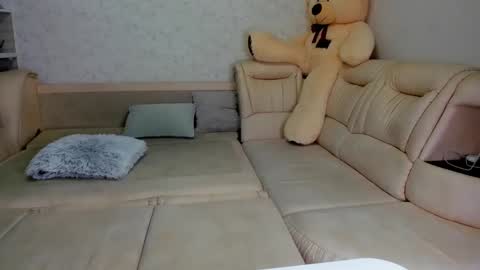 Snapshot of melodyhewit chatting on January 8, 2025, 4:11 pm Masha online show from January 8, 2025, 4:11 pm