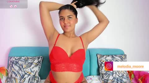 Snapshot of melodymoore_ chatting on March 7, 2025, 2:04 am Melody online show from March 7, 2025, 2:04 am