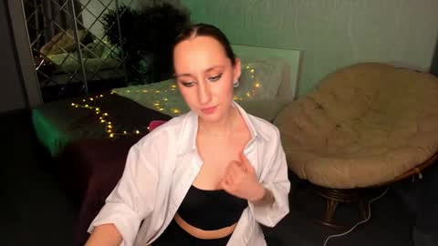 Snapshot of melodyoflovee chatting on December 25, 2024, 1:09 pm Kaylie online show from December 25, 2024, 1:09 pm