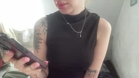 Snapshot of meloodiesweet chatting on February 14, 2026, 9:06 am Melodie Sweet online show from February 14, 2026, 9:06 am