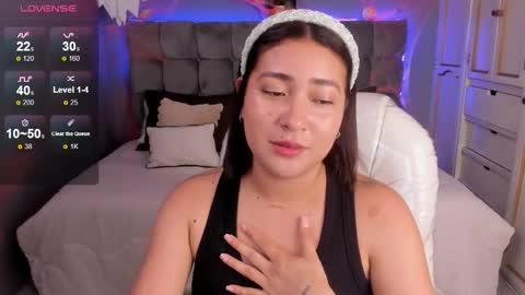 MELY online show from October 4, 2025, 6:28 pm