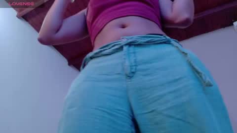 Maelly online show from April 3, 2026, 7:23 pm