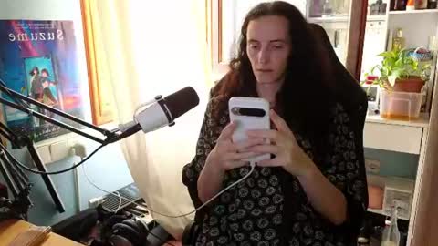 Snapshot of memisecrets chatting on August 3, 2026, 4:55 pm Megumi Aina online show from August 3, 2026, 4:55 pm