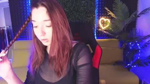 Snapshot of mencialo chatting on December 11, 2024, 7:53 am Mencialo online show from December 11, 2024, 7:53 am