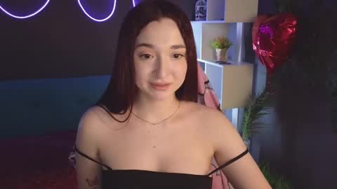 Snapshot of mencialo chatting on March 6, 2025, 10:30 am Mencialo online show from March 6, 2025, 10:30 am