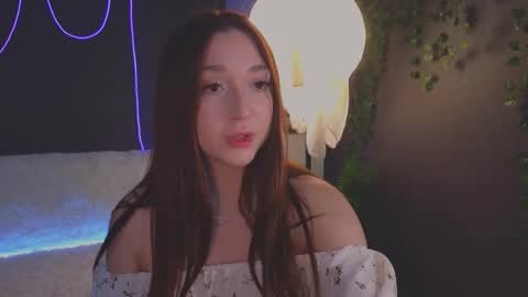 Mencialo online show from October 17, 2025, 2:04 am