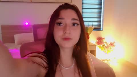 Snapshot of mencialo chatting on May 19, 2026, 1:56 am Mencialo online show from May 19, 2026, 1:56 am