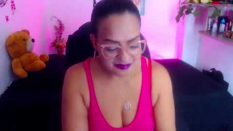 Snapshot of menfismuller1 chatting on October 8, 2025, 5:10 pm menfismuller online show from October 8, 2025, 5:10 pm