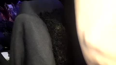 Snapshot of menyy666 chatting on January 1, 2025, 12:43 am Giorggio Fragacci online show from January 1, 2025, 12:43 am