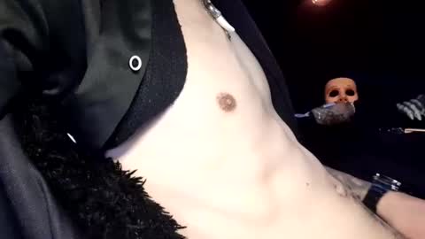 Snapshot of menyy666 chatting on January 24, 2025, 11:23 pm Giorggio Fragacci online show from January 24, 2025, 11:23 pm