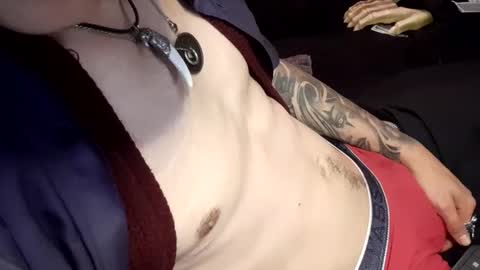 Snapshot of menyy666 chatting on February 26, 2025, 4:03 pm Giorggio Fragacci online show from February 26, 2025, 4:03 pm