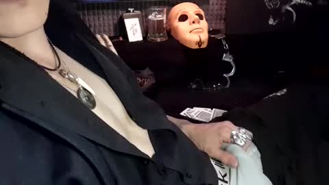 Snapshot of menyy666 chatting on February 27, 2025, 6:53 pm Giorggio Fragacci online show from February 27, 2025, 6:53 pm