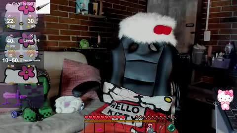 Snapshot of meow_mota chatting on November 5, 2025, 10:54 pm Valentina online show from November 5, 2025, 10:54 pm