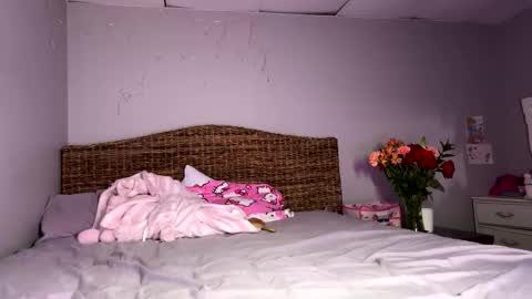 meowmeow_emma online show from January 11, 2026, 10:26 pm