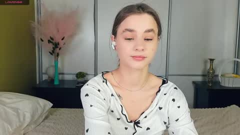 Julie online show from April 29, 2026, 9:24 am