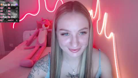 Snapshot of meowwmirra chatting on May 6, 2026, 10:42 am Mirrra online show from May 6, 2026, 10:42 am
