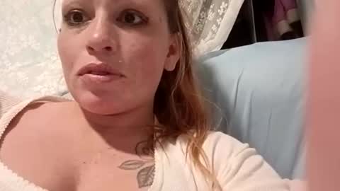 meowzers777 online show from May 19, 2026, 3:24 am