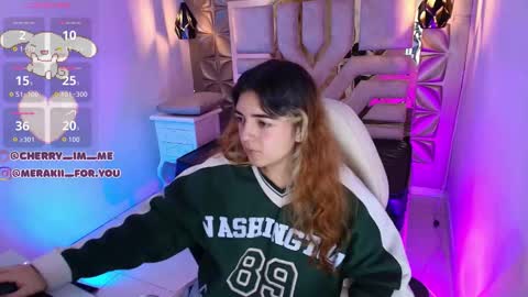    online show from November 20, 2025, 7:35 pm