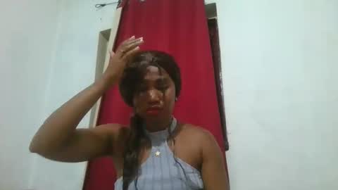 meraldaaaa online show from November 1, 2025, 2:08 pm