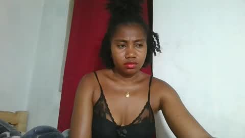 meraldaaaa online show from November 3, 2025, 10:53 pm