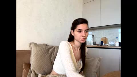 LEVA online show from April 27, 2026, 3:32 pm