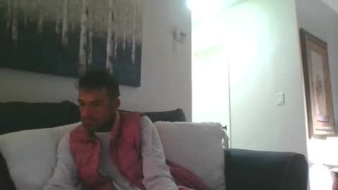 Snapshot of mercedes190d chatting on January 17, 2026, 10:31 am Mercedes190d online show from January 17, 2026, 10:31 am