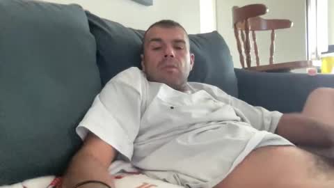 Snapshot of mercedes190d chatting on February 23, 2026, 5:54 pm Mercedes190d online show from February 23, 2026, 5:54 pm