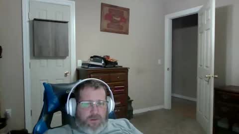 mercer1977 online show from January 14, 2026, 4:12 pm