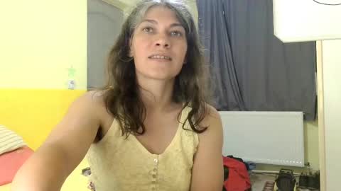 Miss Helena online show from May 20, 2026, 6:25 pm