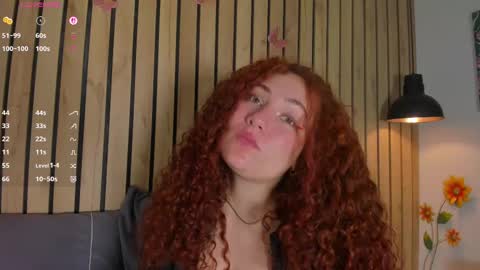 merida_murat online show from October 9, 2025, 8:29 pm