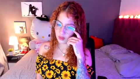 laura 3 i am independent model online show from January 12, 2026, 1:49 pm